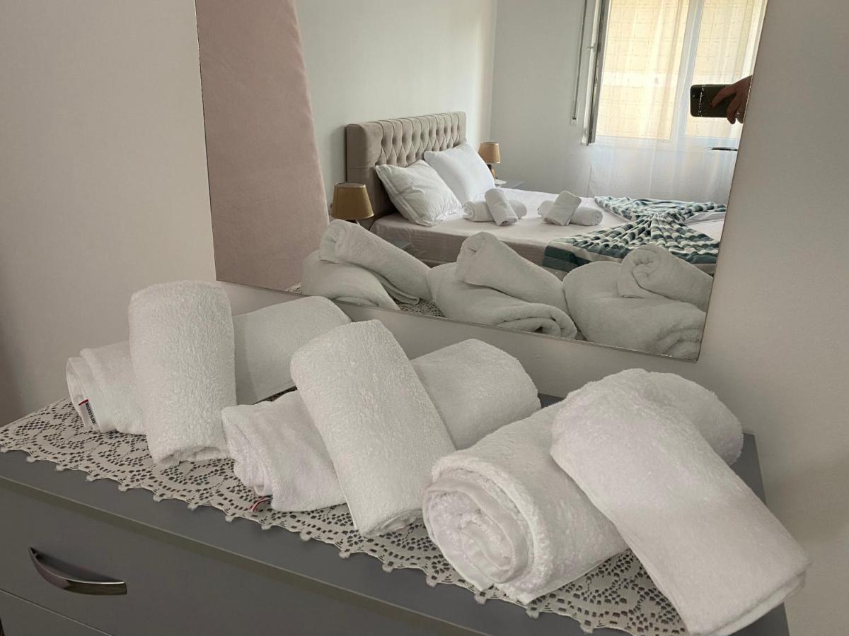 Daily Apartment Tiranë Ngoại thất bức ảnh