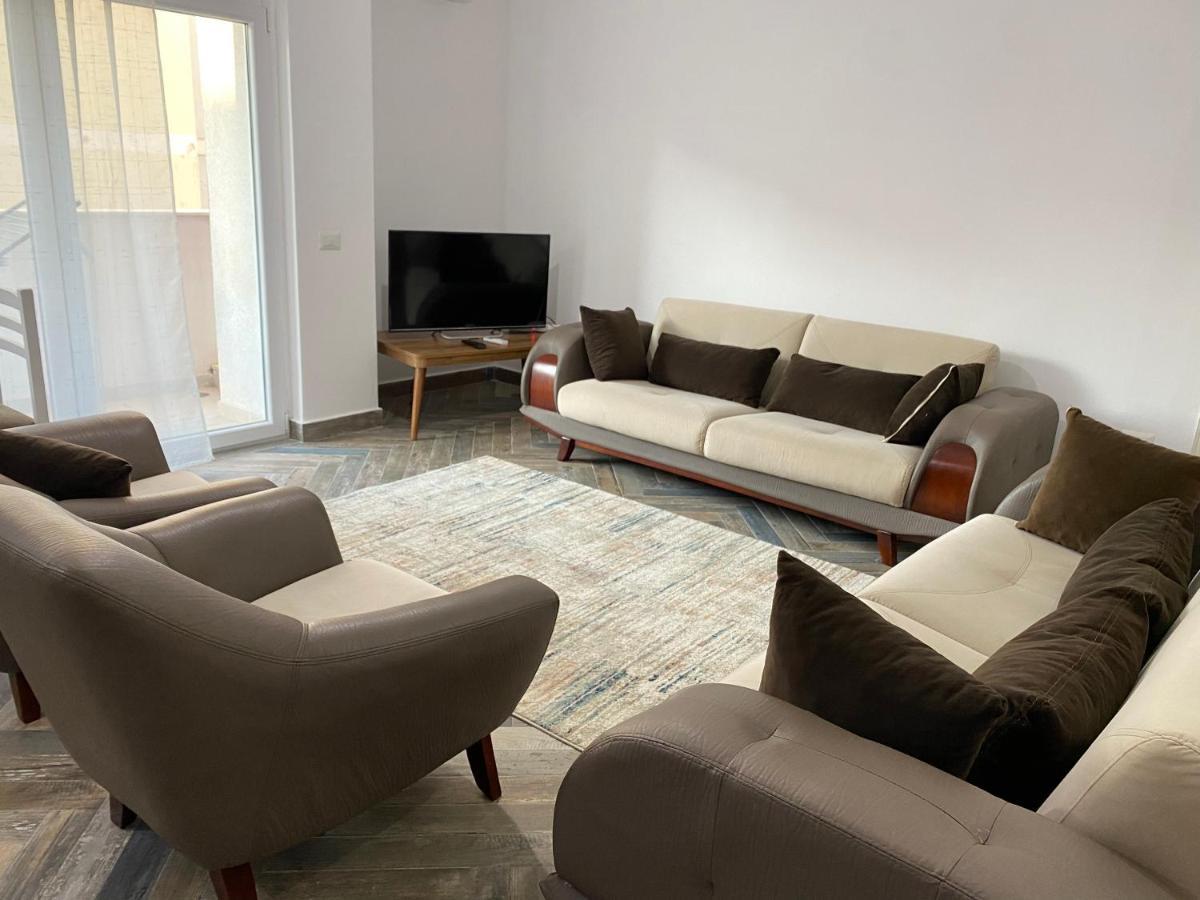Daily Apartment Tiranë Ngoại thất bức ảnh