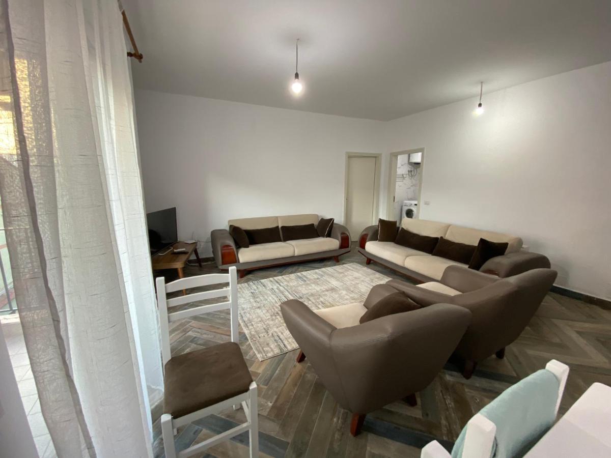 Daily Apartment Tiranë Ngoại thất bức ảnh